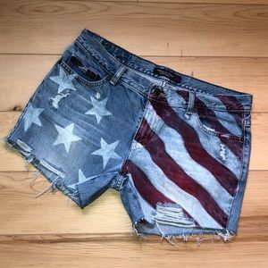American Eagle Jean shorts “hand painted”